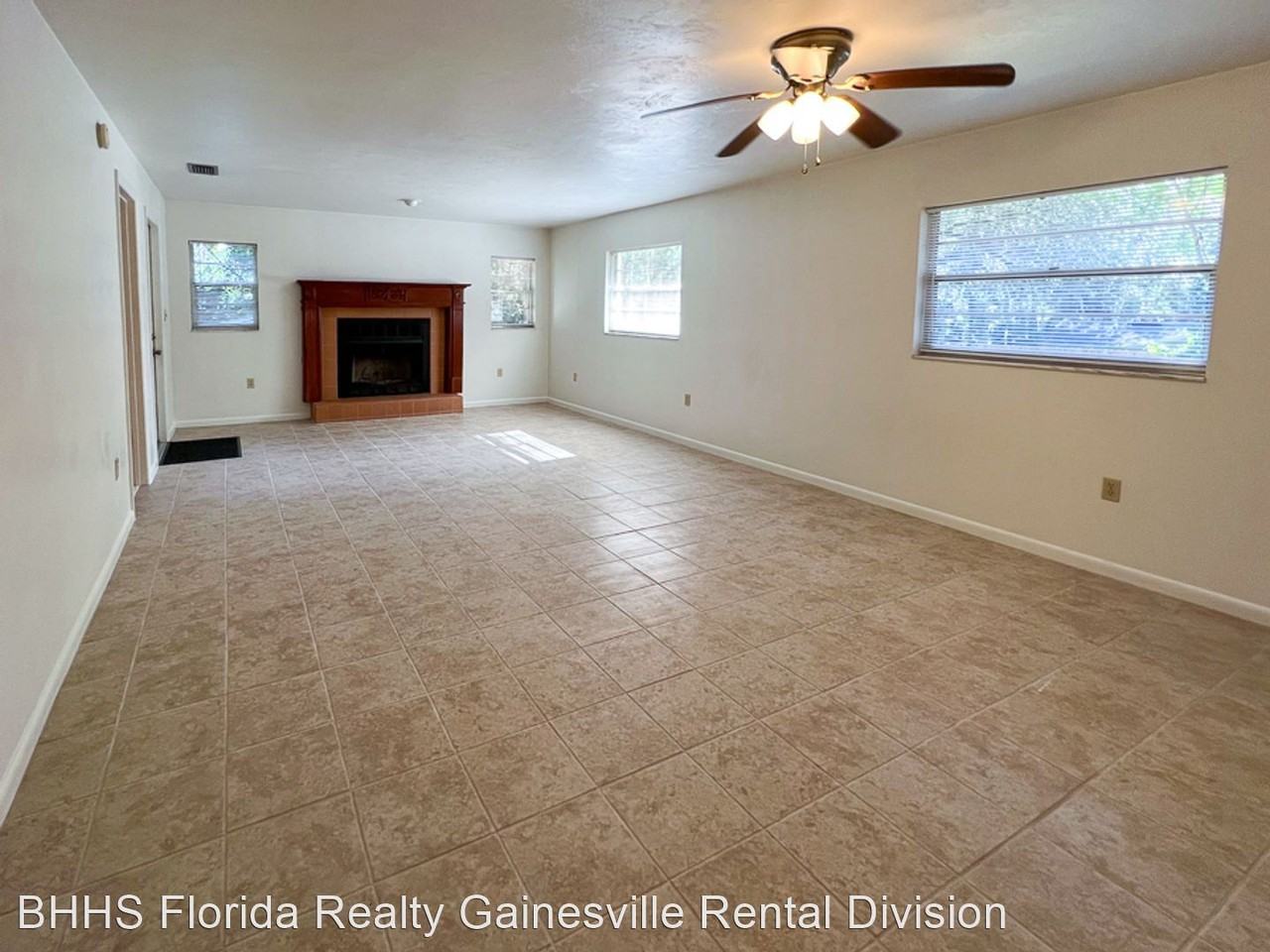 5975 5975 Avenue C - Photo 3 of 29