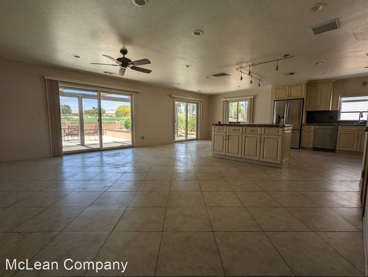 64066 Doral Dr - Photo 3 of 33