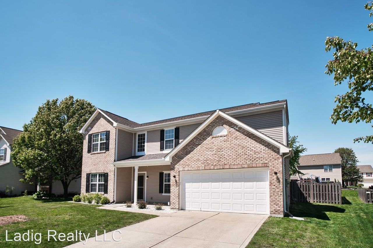 12424 Buccaneers Dr - Photo 2 of 50