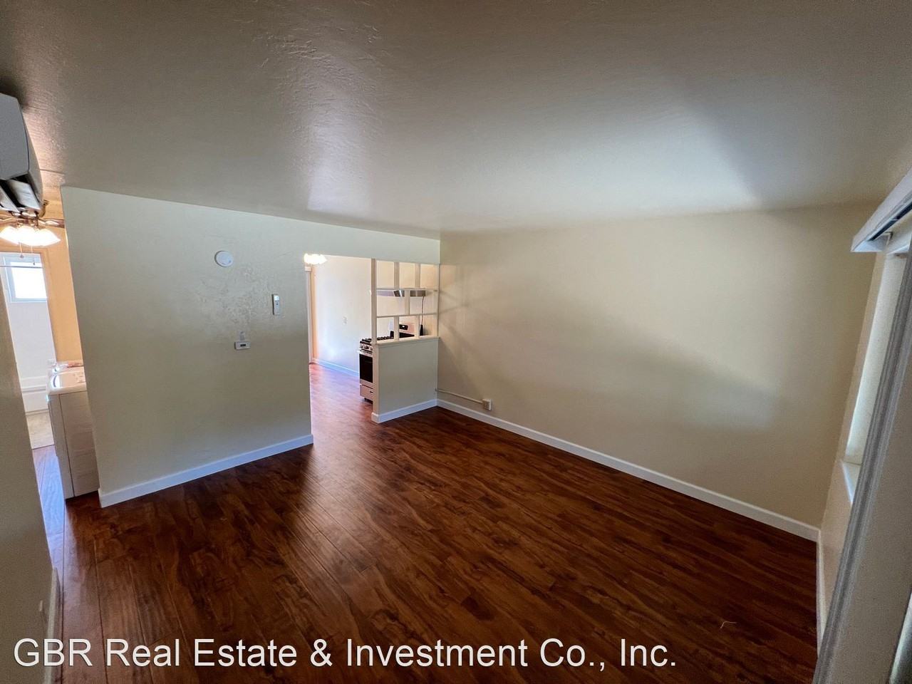 113 A & B Mormon Street - Photo 2 of 12