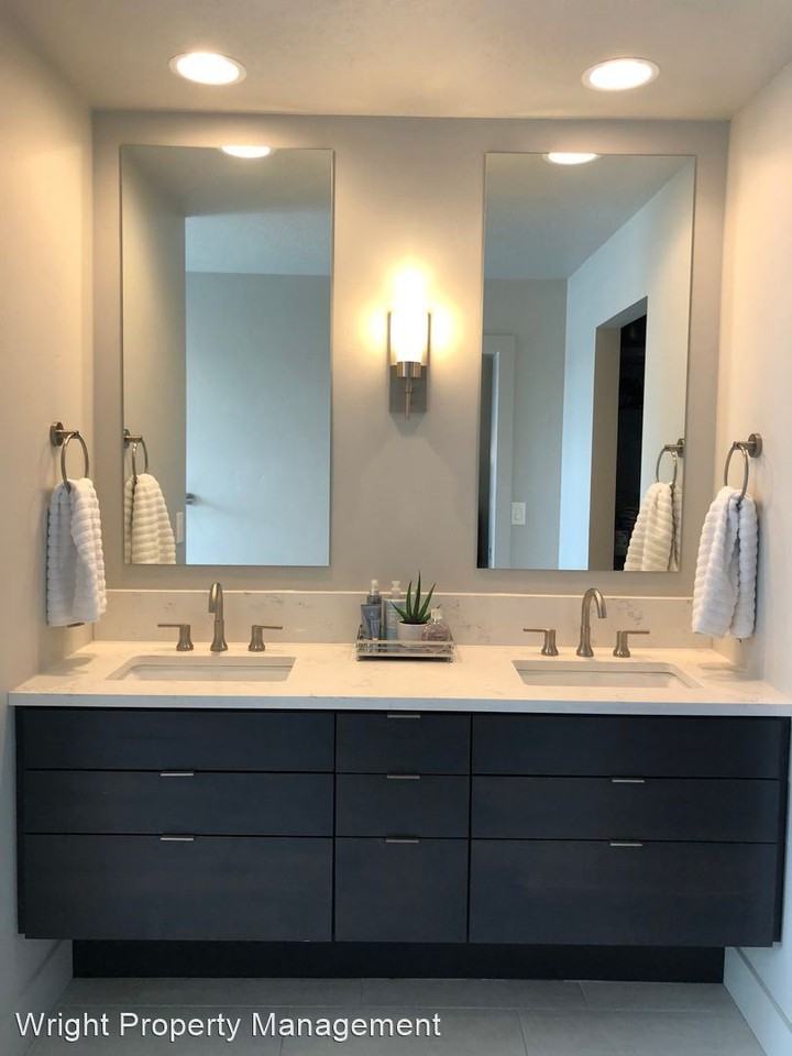 3803 E Parkcenter Blvd - Photo 3 of 12