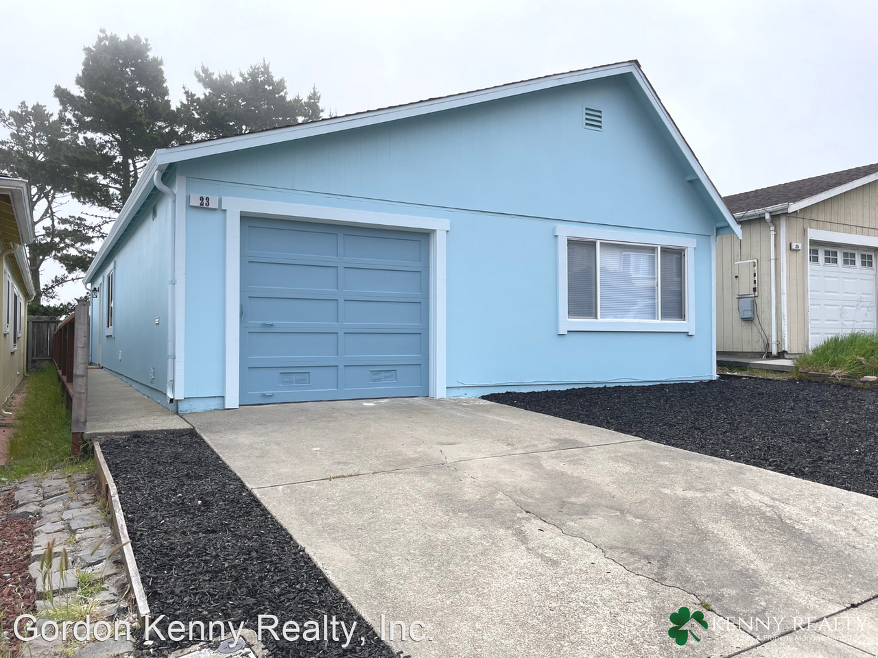 23 Morton Dr - Photo 2 of 25