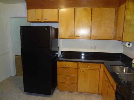 5014 Patterson Ave - Photo 2 of 9