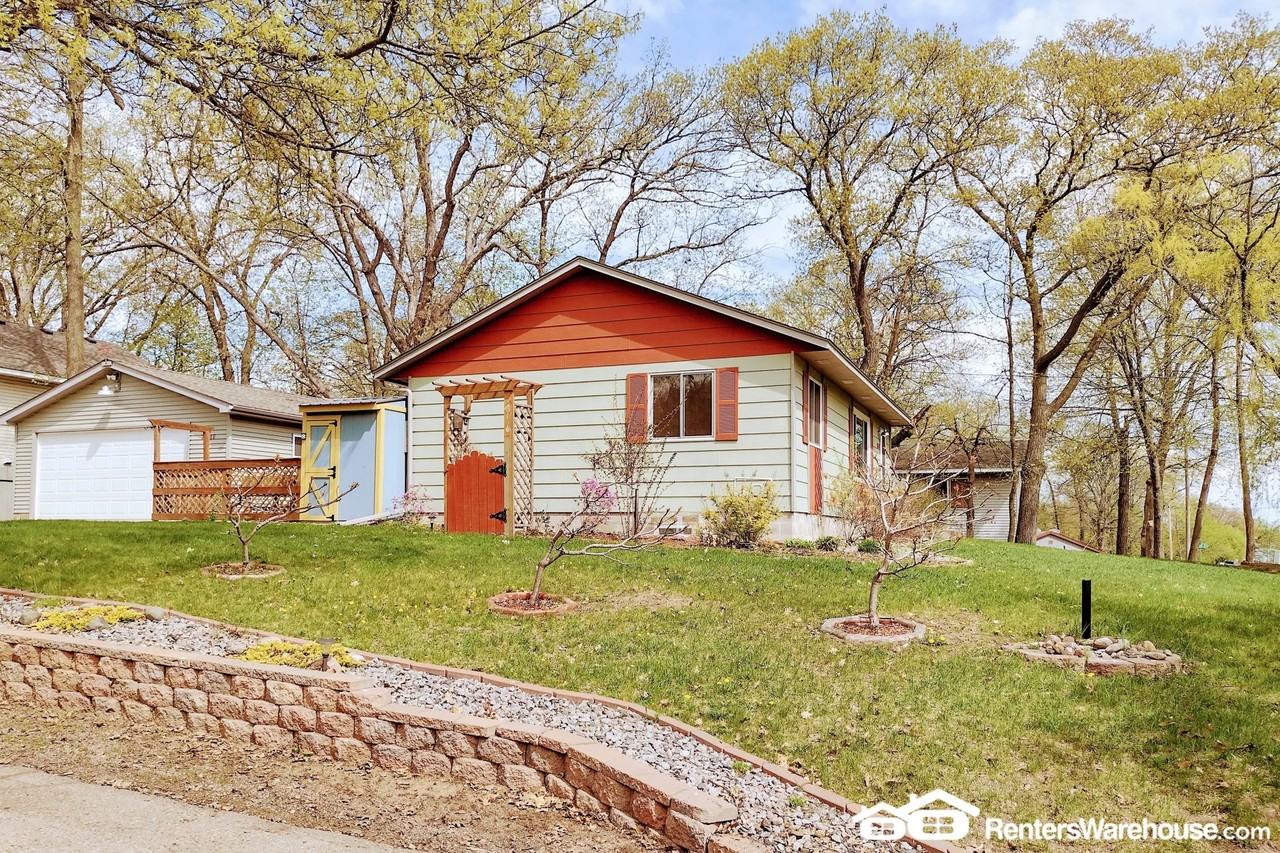 26368 120th St Nw - Photo 2 of 25