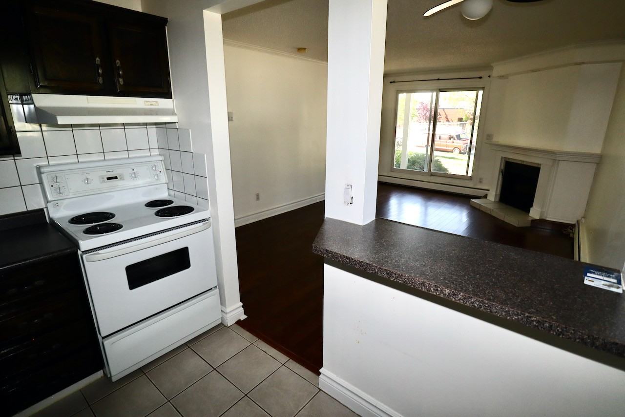 104 Woodbridge Way - Photo 6 of 17