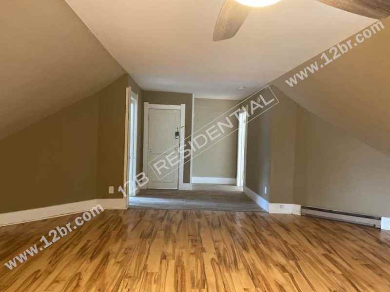 2817 Collingwood Blvd Apartments in Old West End, Toledo, OH 43610 Zumper