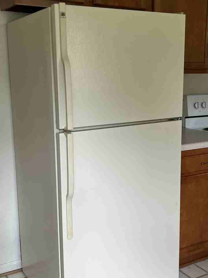 4102 Richland Ave Nw - Photo 3 of 20