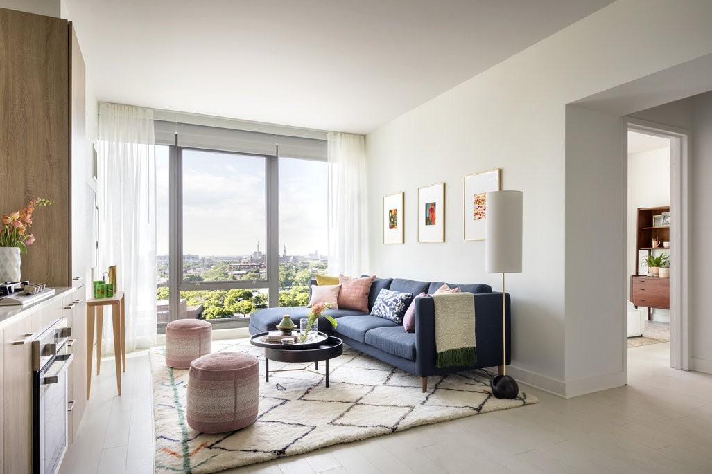 1035 W Van Buren St #2600 - Photo 3 of 18