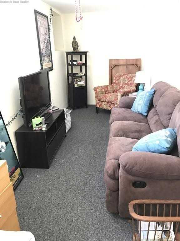 316 Summit Ave #2
