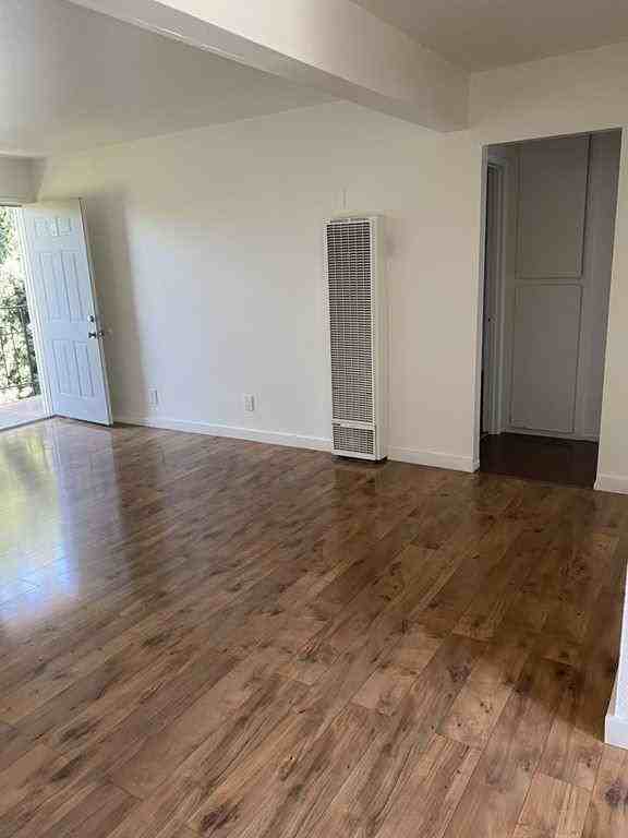 935 W Bishop St - Photo 3 of 17