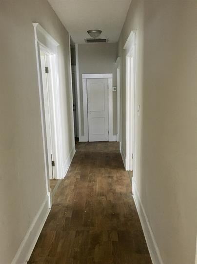 107 S Independence St - Photo 3 of 9