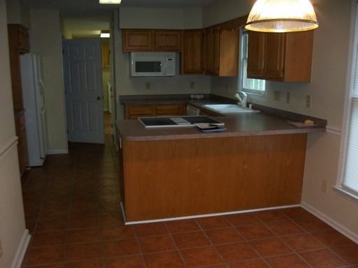 5402 Lark Ct - Photo 2 of 28