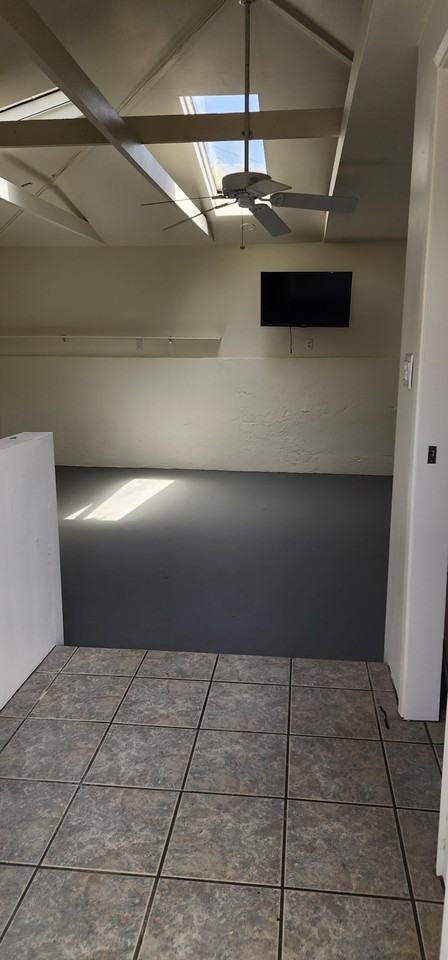 5441 Linda Rosa Ave #1 - Photo 3 of 13