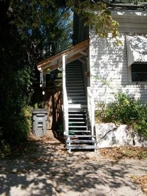 658 Napoleon St #3 - Photo 2 of 9