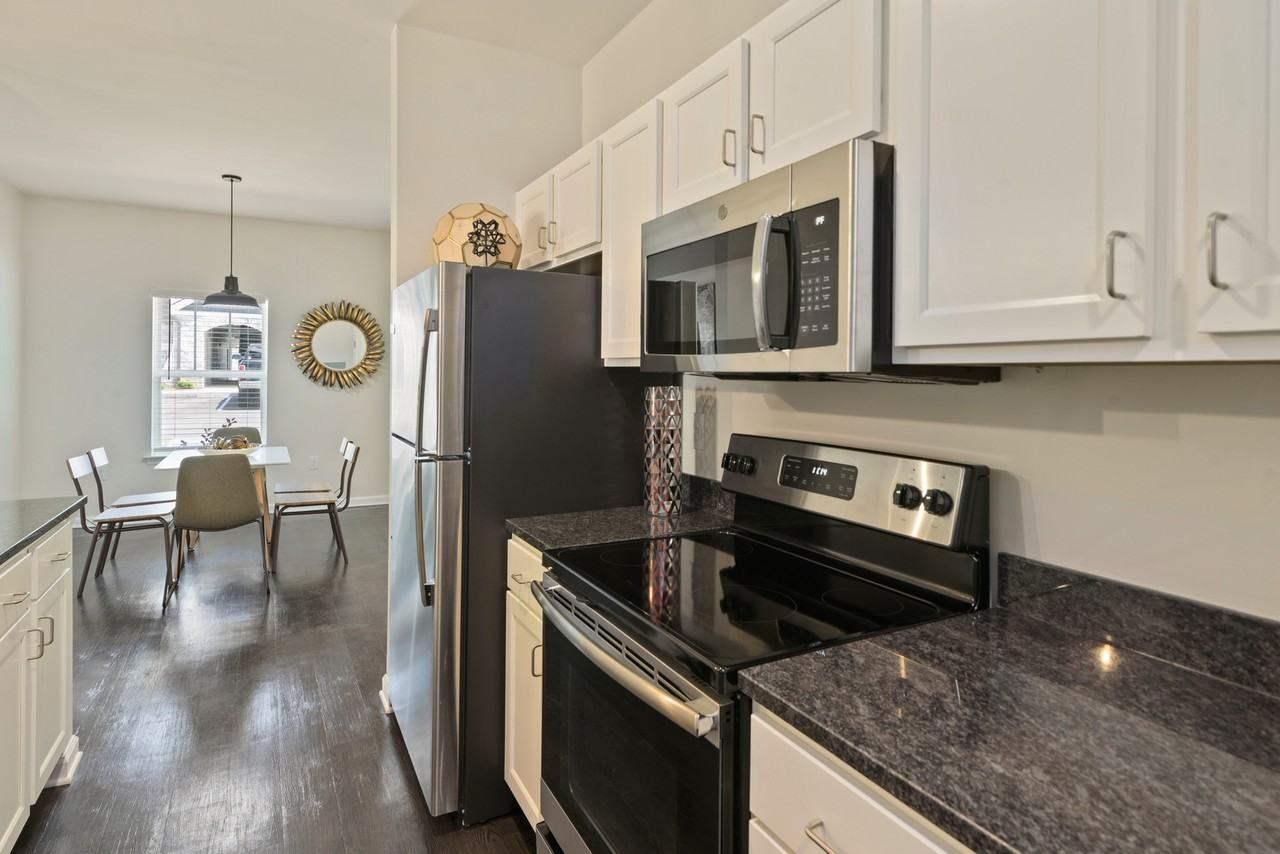 Ashland Farms - Photo 6 of 52