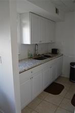 3291 W Azeele St - Photo 3 of 6