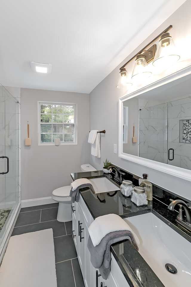 Cascade Rd Sw - Photo 2 of 21