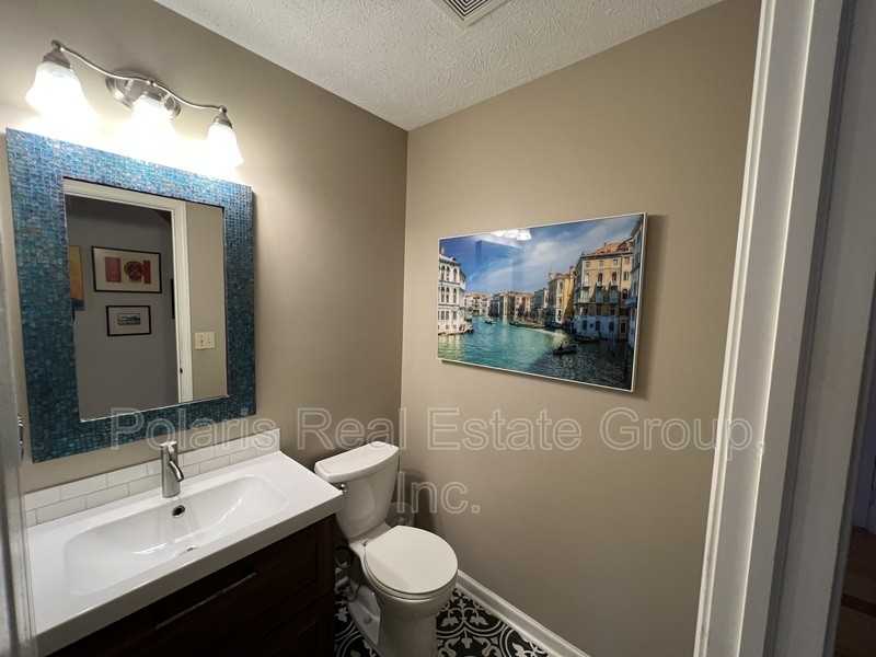 10739 Gettysburg Pl - Photo 3 of 29