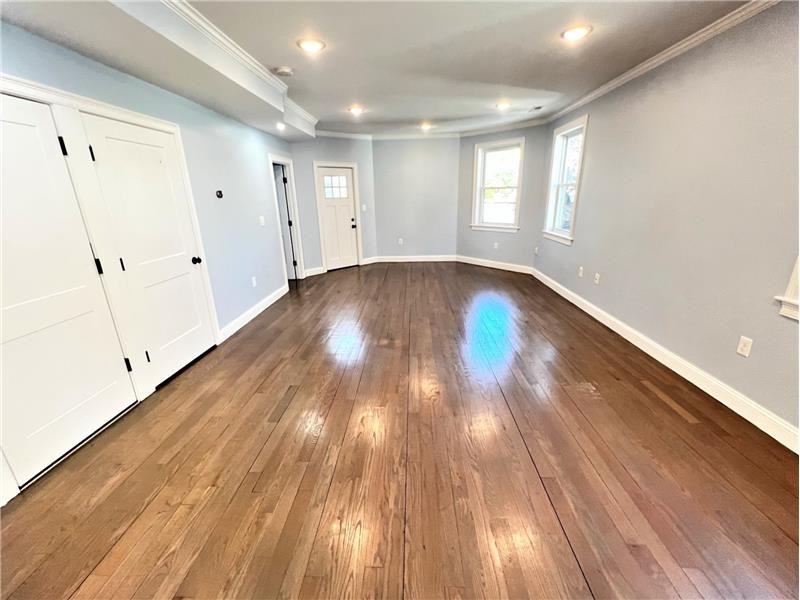 54 Crescent Ave #2 - Photo 3 of 20