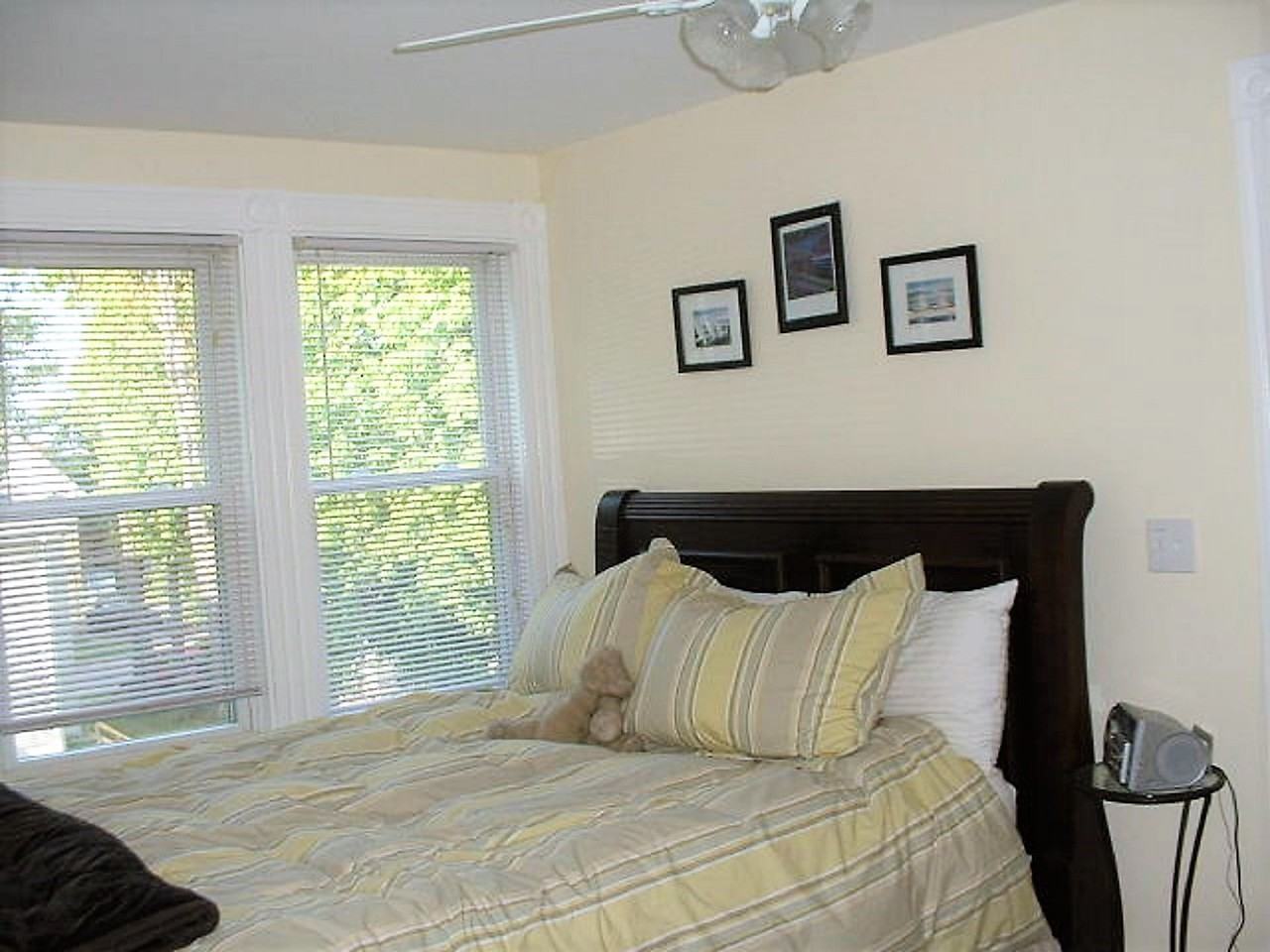 204 Brown Street #A - Photo 5 of 10