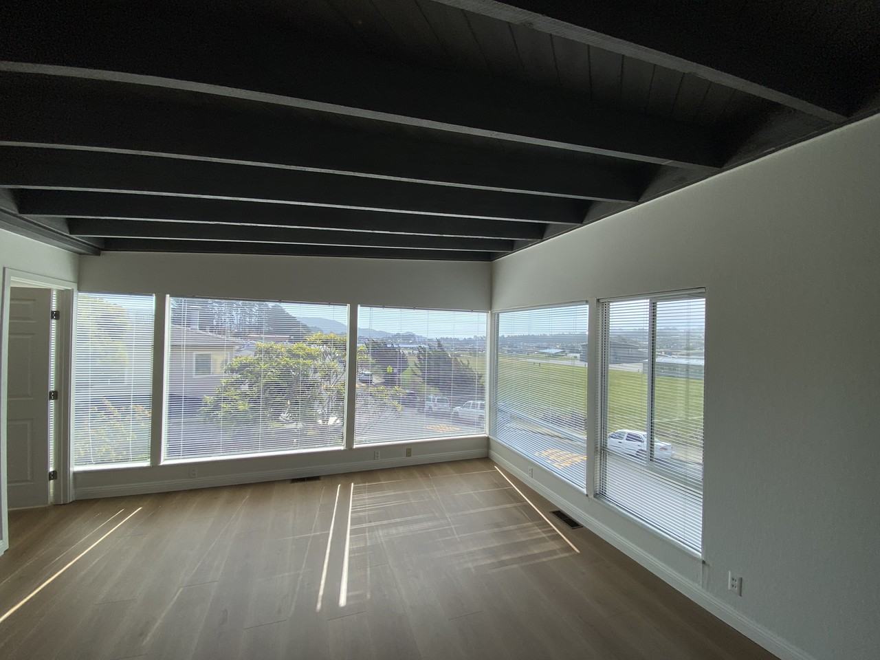 198 Lincoln Ave #NA - Photo 3 of 18