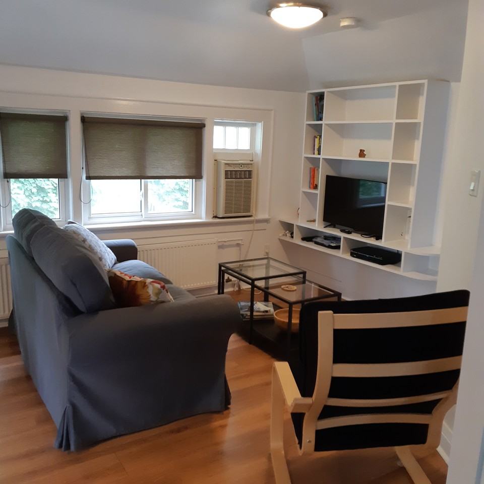 67 Moore Avenue - Photo 3 of 7