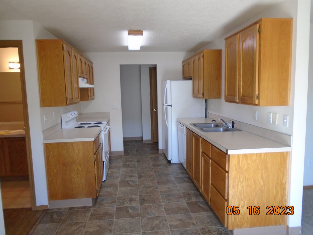 382-384 Shamrock - 382 #382 - Photo 5 of 21