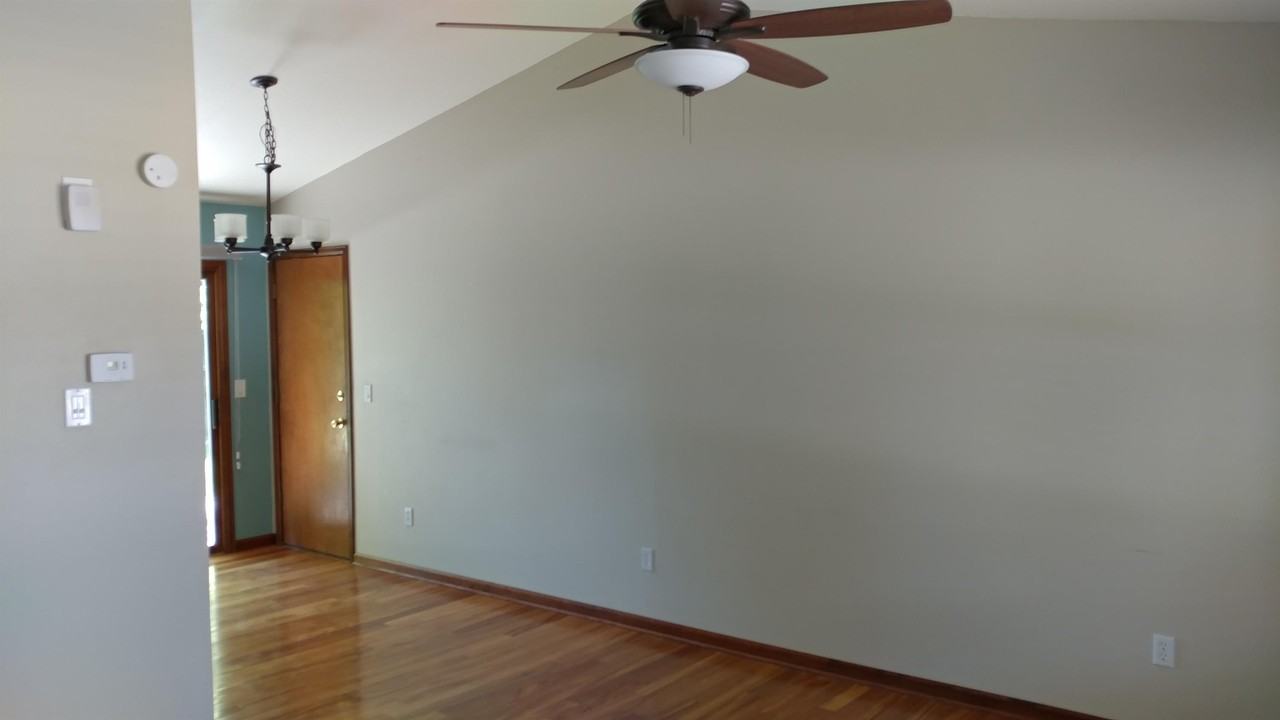 2900 Eindborough Dr #1 - Photo 3 of 24