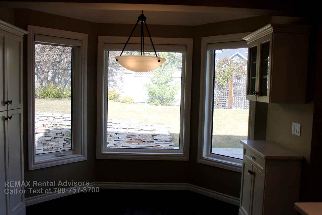 67 Strathaven Circle SW - Photo 5 of 22