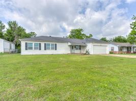 featured image of 2609 Mickey Rd #1