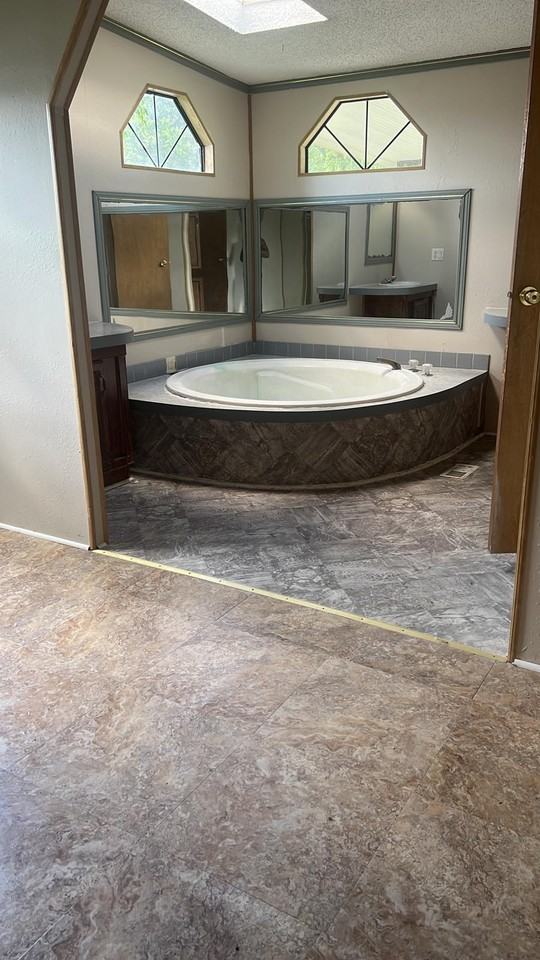 21 Bonaire Pl #1 - Photo 2 of 3
