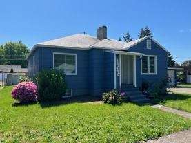 1042 7th St Nw - Photo 1 of 1