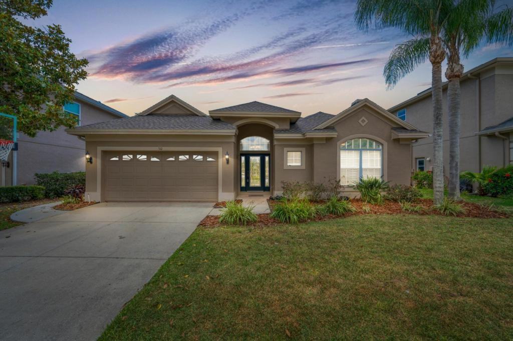 510 Harbor Grove Cir - Photo 2 of 30