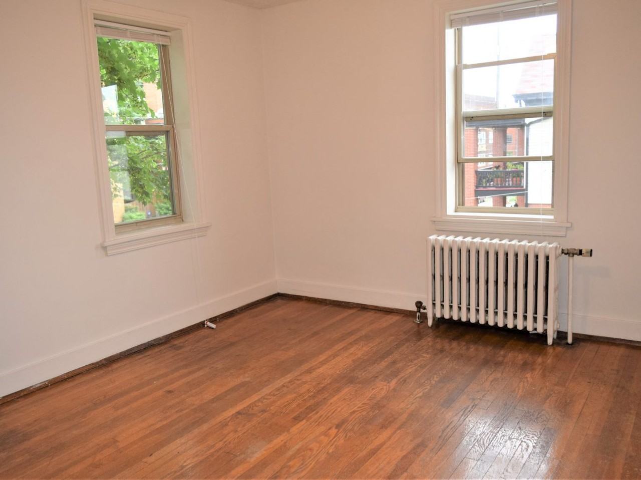 Mayflower - Photo 5 of 10