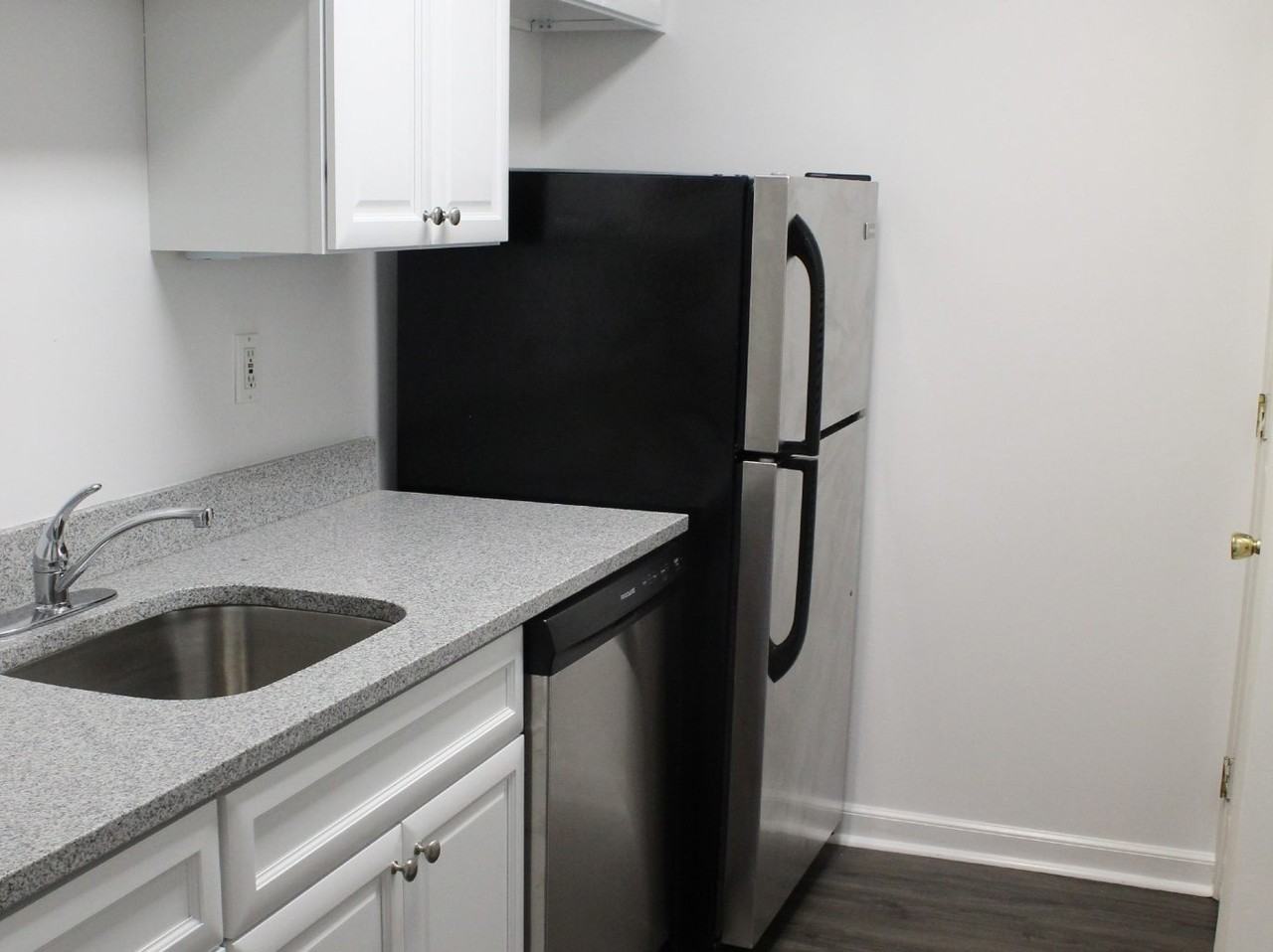 Rutledge Hall - Photo 4 of 10