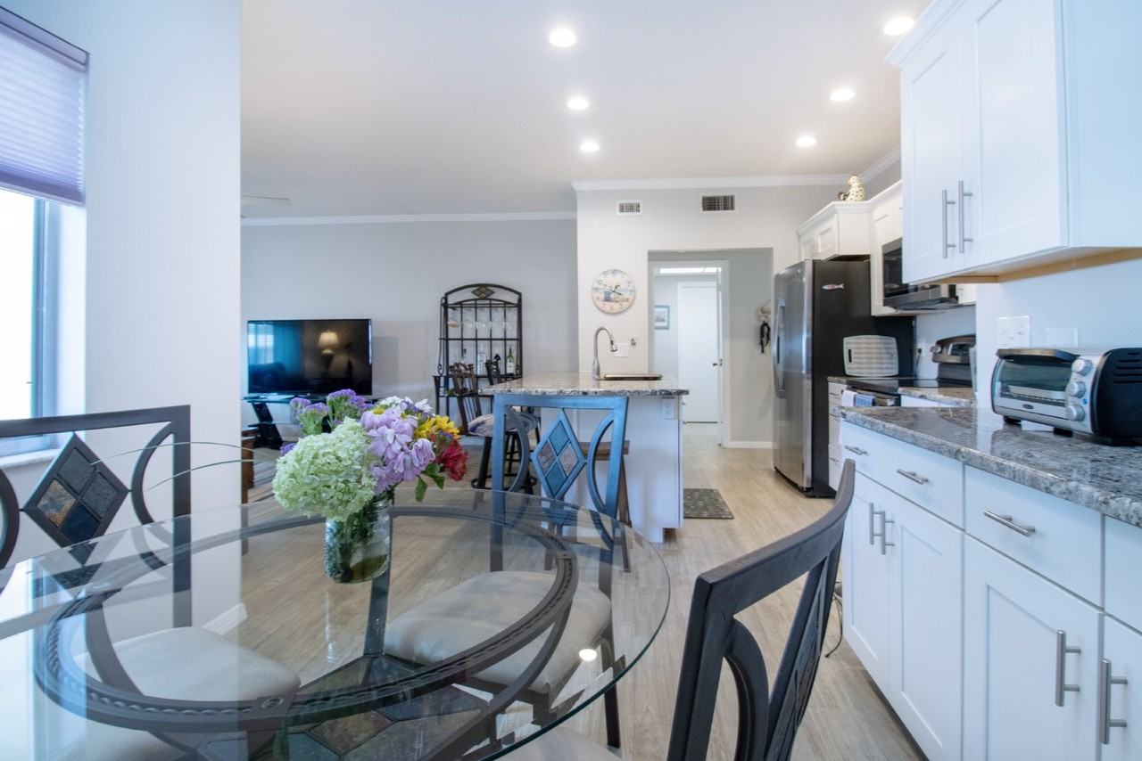 5920 Driftwood Ave - Photo 2 of 50