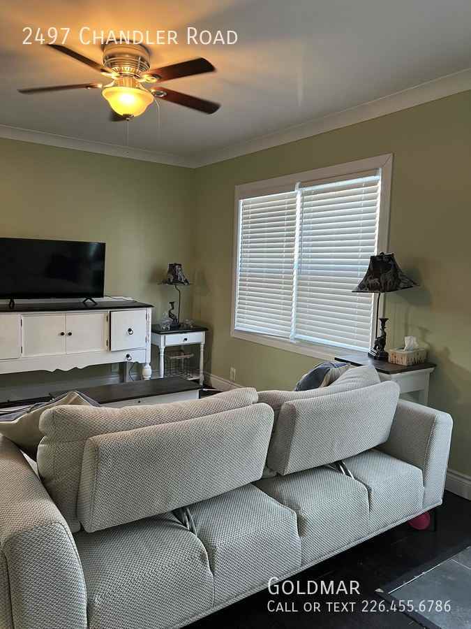 2497 Chandler Rd - Photo 3 of 13