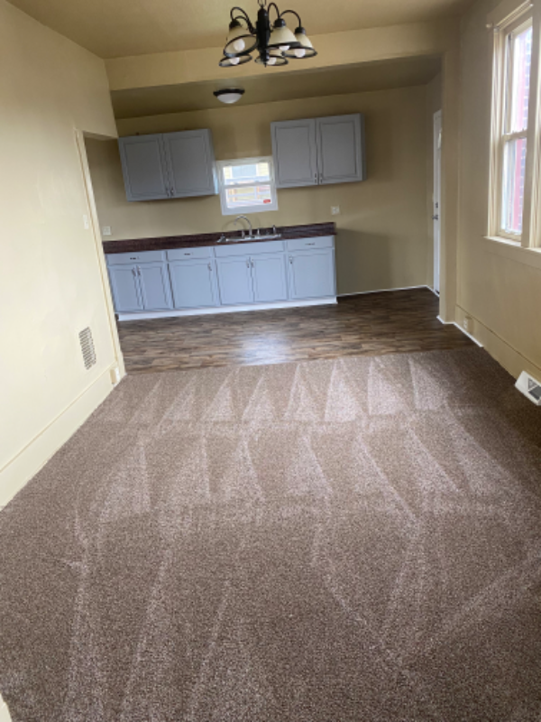 200 W 6th Ave - Photo 2 of 10