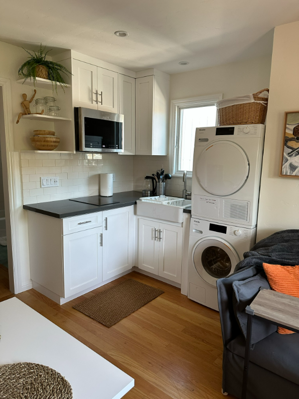 172 Rogers Ave - Photo 7 of 20