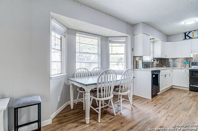 8911 Brightwater - Photo 2 of 24