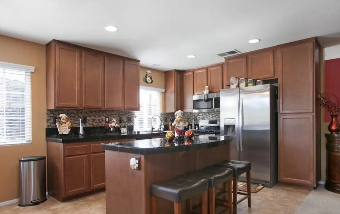 1484 Canvas Dr #1 - Photo 2 of 9
