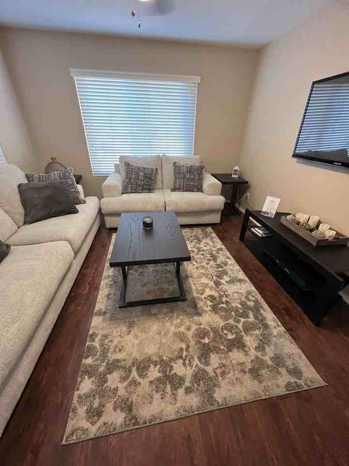 1132 W Sparrow Dr #1 - Photo 4 of 37