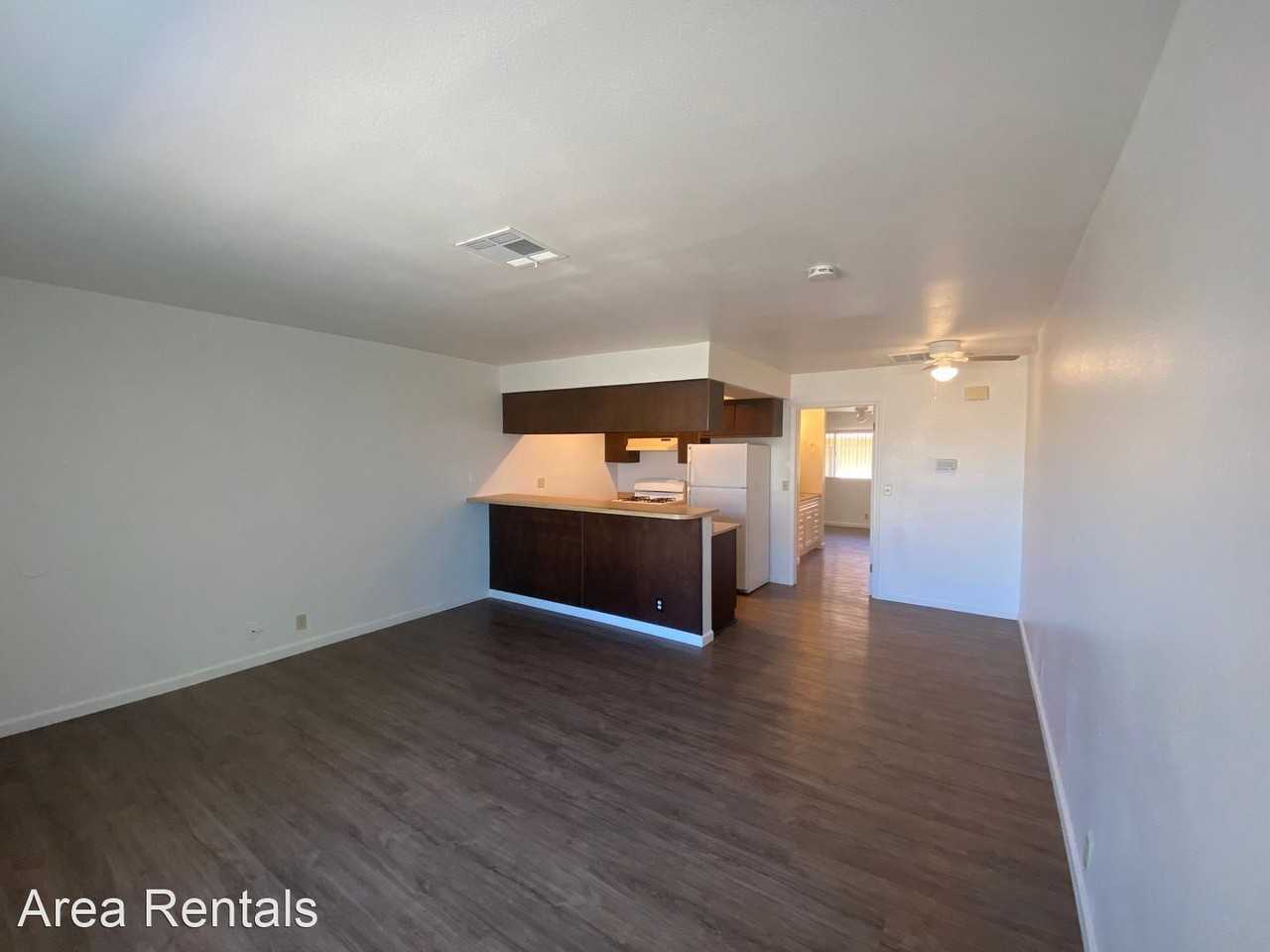 408 E. WILLIAMS STREET - Photo 3 of 14