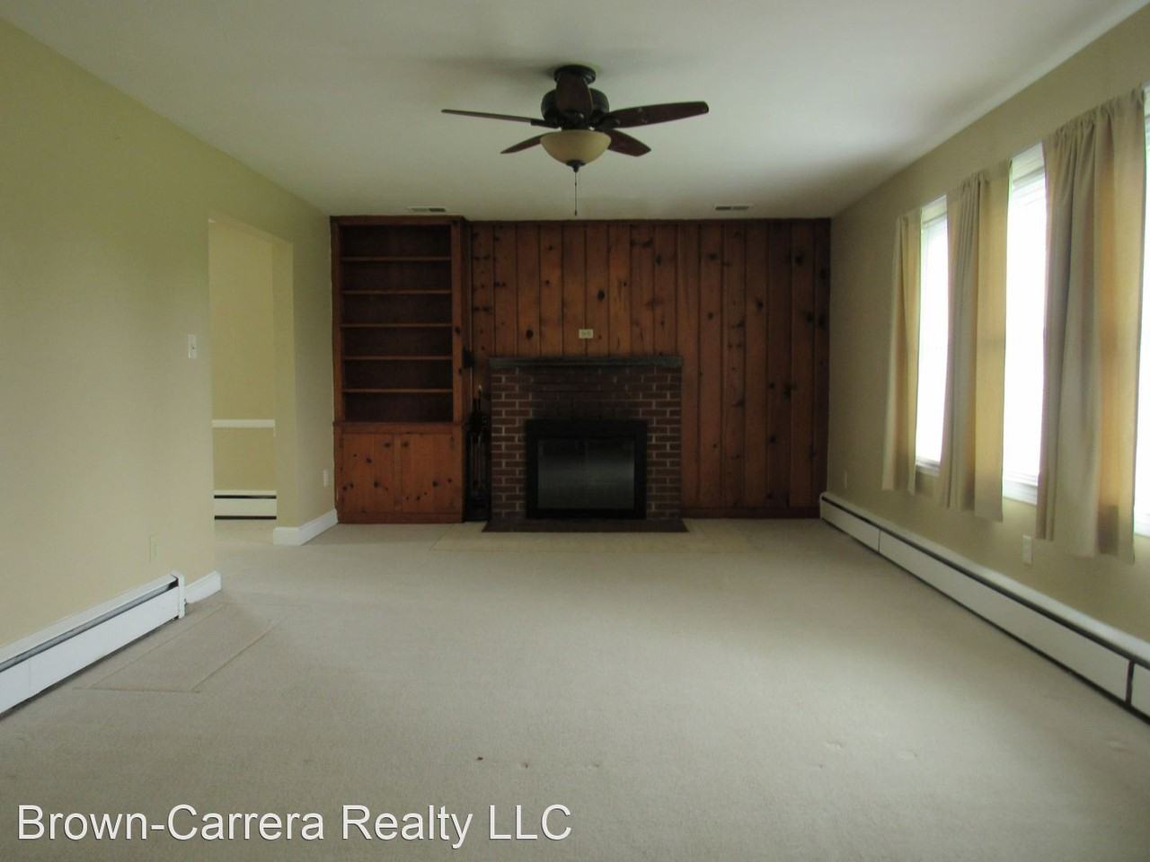 24367 Arcola Mills Dr - Photo 3 of 12
