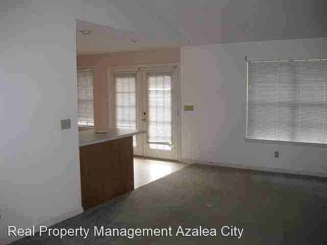 420 Lakeview Dr W - Photo 3 of 18