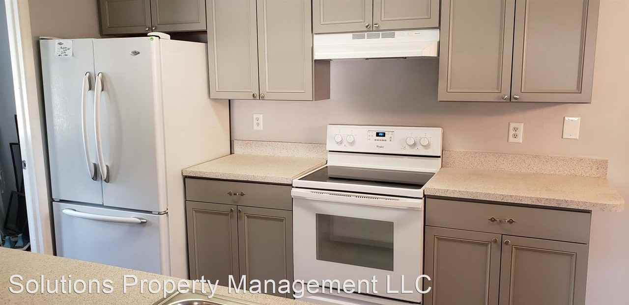 2100 S Deleon Ave - Photo 3 of 21