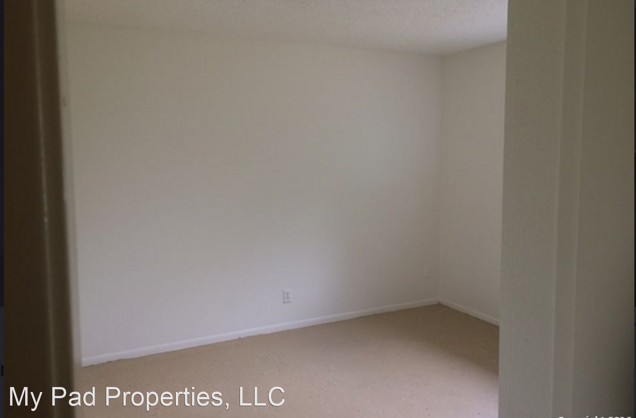 2509 Corian Glen Dr - Photo 2 of 8