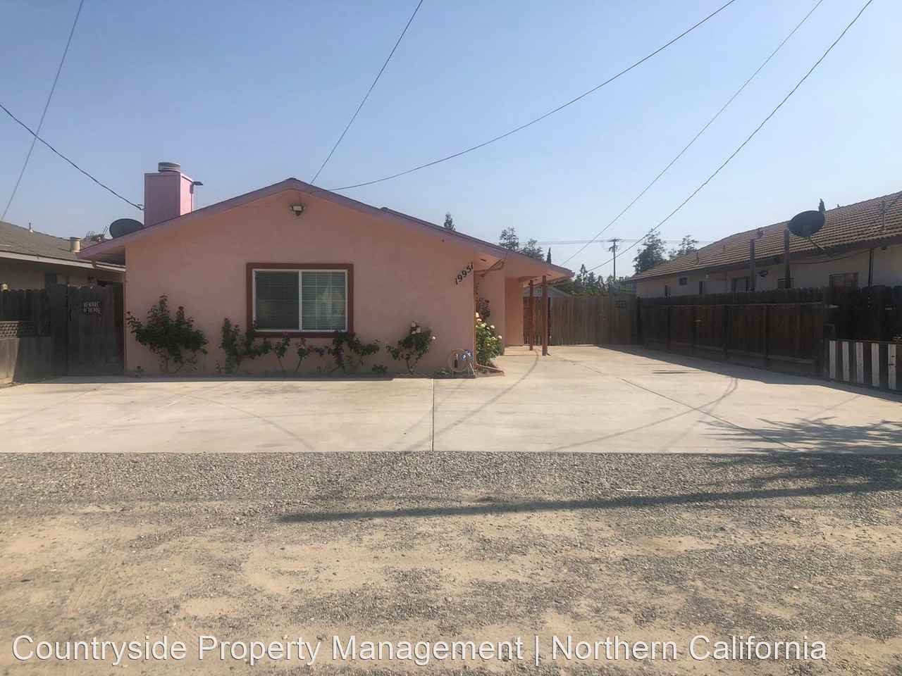 19951 Dayton Ave - Photo 2 of 20