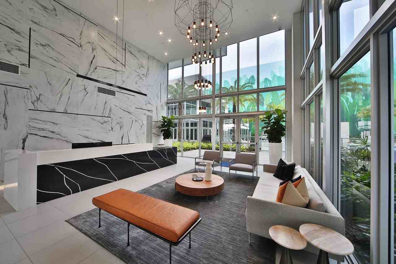 Avery Dania Pointe Apartments 121 N Compass Way, Dania Beach, FL