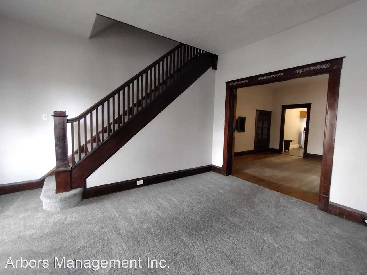 17 Magee Ave - Photo 3 of 10